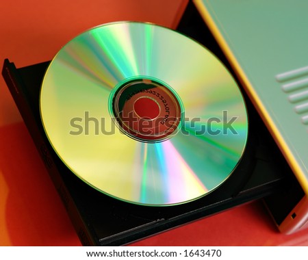 Inserting cd into cd player
