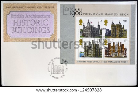 UNITED KINGDOM - CIRCA 1978: Stamps printed in Great Britain dedicated to british architecture, shows historic buildings, circa 1978