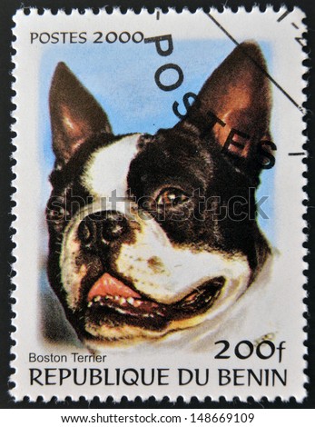 BENIN - CIRCA 2000: A stamp printed in Benin shows a dog, Boston Terrier, circa 2000