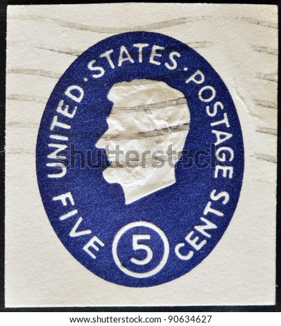 UNITED STATES OF AMERICA - CIRCA 1975: A stamp printed in USA shows president Lincoln, circa 1975