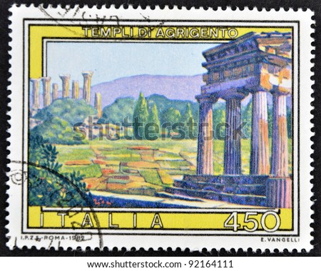 ITALY - CIRCA 1982: A stamp printed in Italy shows temples of Agrigento, circa 1982