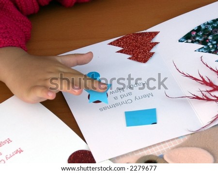 Create my own style ! -- A little girl learning how to make Christmas / New Year card