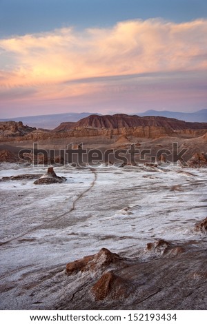 Dawn in the Valley of the Moon (Valle de la Luna) in the Cordillera de la Sal, in the Atacama desert, northern Chile. High concentrations of salt give a white covering layer to this area.