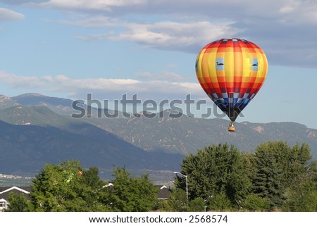 hot air ballooning flying