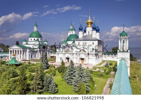 The territory of the Rostov Kremlin. Resurrection Church, the Cathedral of the Assumption of the Blessed Virgin Mary, Cathedral of the Assumption Belfry. Rostov. Golden Ring of Russia.