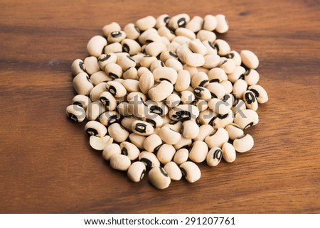 black eye beans