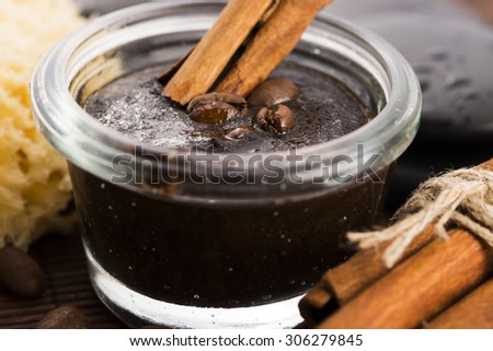 Homemade face and body organic all natural coffee scrub (peeling) with cinnamon