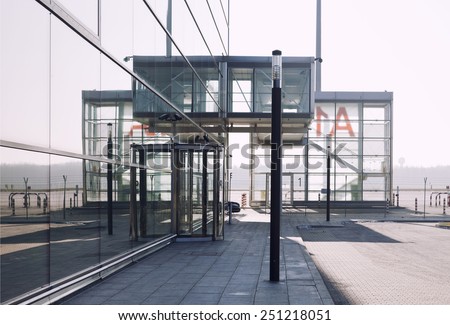 industrial architecture, VIP entry