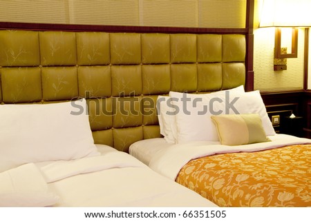 Twin bed room with pillow and quilt cover