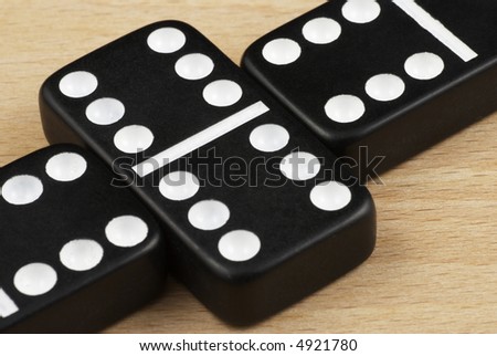 Domino. The game of dominoes