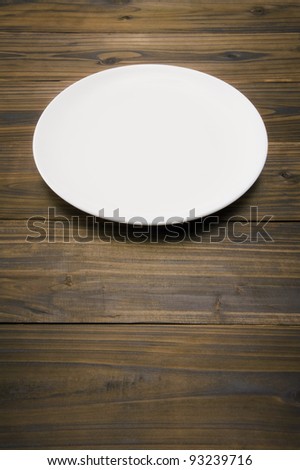 Empty dish on wood table