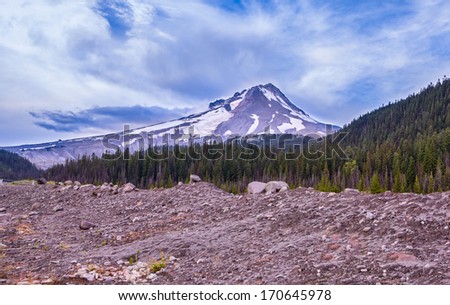 View of Mt. Hood in Oregon