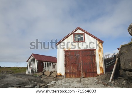 Old Rusty House