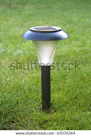 Garden solar powered light