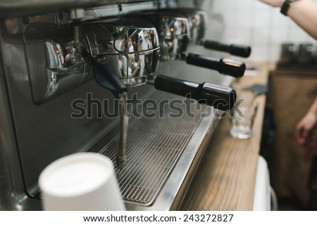 Preparation of vacuum coffee