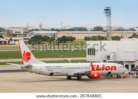 BANGKOK, THAILAND - OCTOBER 19: Thai Lion Air in Bangkok, Thailand on October 19, 2014. Thai low-cost airline operating with Thai partners as an associate company of Lion Air based in Indonesia