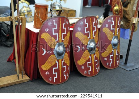MILAN, ITALY - NOV 1: Roman crowns, Exhibitor sitting in his stand at Militalia, exhibition dedicated to militaria collectors and military associations on November 1, 2014 in Milan.