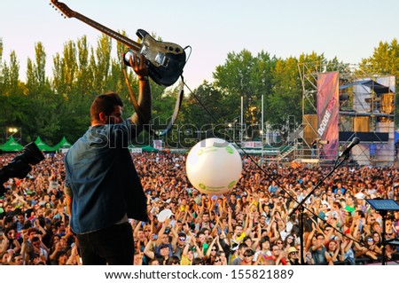 MADRID SEPT 14 L.A Spanish band concert at Dcode Festival on September 14 2013 in Madrid Spain MADRID SEPT 14 L.A Spanish band concert at Dcode Festival on September 14 2013 in Madrid Spain
