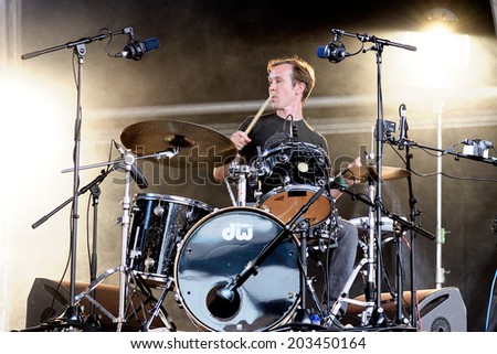BARCELONA - JUN 13: Machinedrum (American electronic music producer and performer) performance at Sonar Festival on June 13, 2014 in Barcelona, Spain.