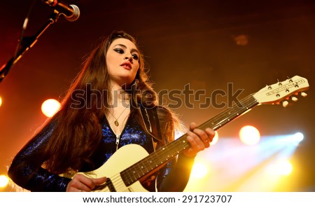 BARCELONA - MAR 7: Kitty, Daisy and Lewis (R&B, swing, blues, country and rockabilly band) in concert at Bikini stage on March 7, 2015 in Barcelona, Spain.