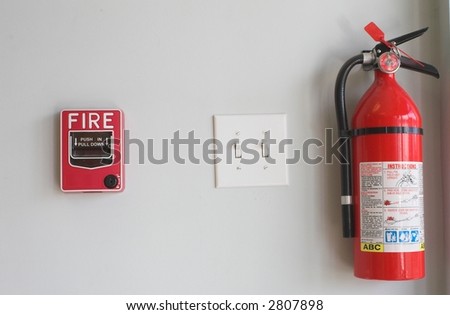 Fire Extinguisher / Fire Alarm