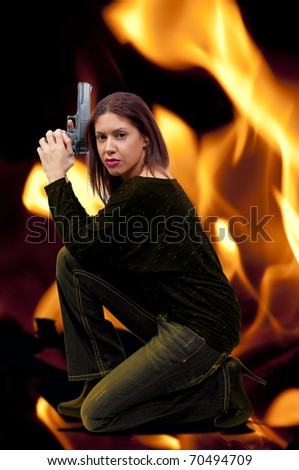 A young and beautiful woman police detective holding a handgun