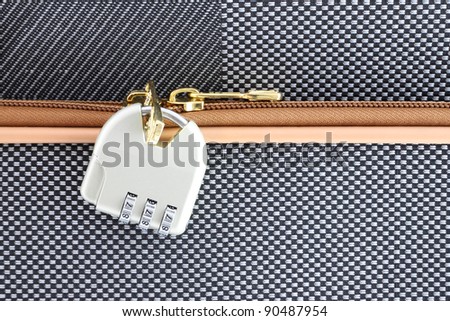 Number combination padlock of luggage