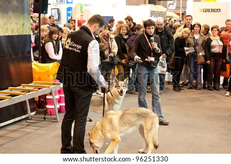 PARIS - FEBRUARY 26: Speech on the wolf at The Paris International Agricultural Show 2012 on February 26, 2012 in Paris