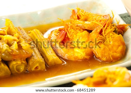 Hot and sour curry form drumstick tree and prawn