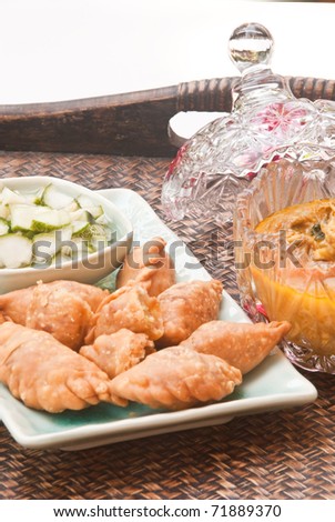 curry puff and mushroom curry