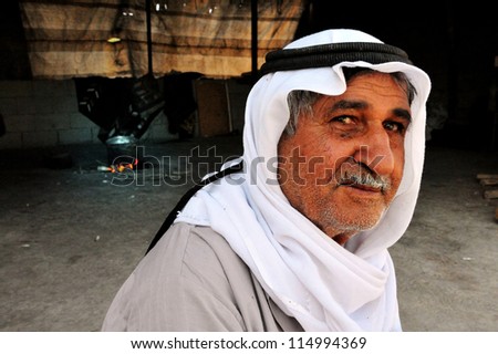 WESTERN NEGEV - NOVEMBER 26: Israeli Bedouin man traditionally dressed on November 26 2008. The nomadic Arabs live by rearing livestock in the deserts of southern Israel.