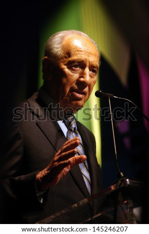 ASHDOD, ISR - SEP 19:Israel President Shimon Peres giving a speech on Sep 19 2007.In 1996 - Shimon Peres founds the Peres Center for Peace in Israel.
