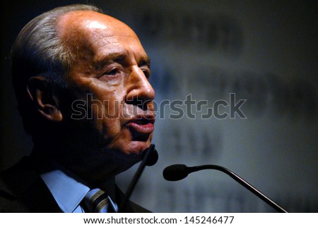 ASHDOD, ISR - SEP 19:Israel President Shimon Peres giving a speech on Sep 19 2007.In May 29, 2012 he rceived the Presidential Medal of Freedom from President Obama in the White House.