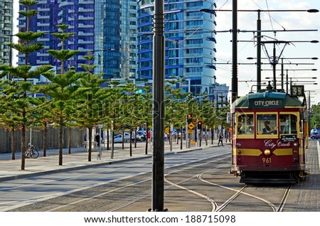 MELBOURNE, AUS - APR 14 2014: W class tram in City Circle service.It\'s a zero-fare tram  aimed mainly for tourists running around the central business district of Melbourne, Australia.