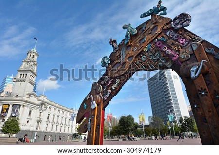 AUCKLAND,  NZL - AUG 01 2015:Traditional Maori entry gate at Aotea Square.Its one of the biggest squares in New Zealand used for open-air concerts, gatherings, markets and political rallies.