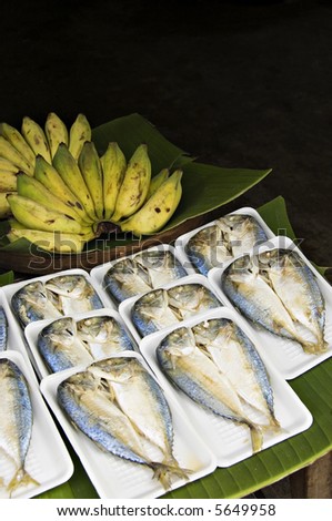 Fish and Banana\'s at an Asian Market