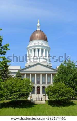 Maine State House is the state capitol of the State of Maine in Augusta, Maine, USA. Maine State House was built in 1832 with Greek Revival style.