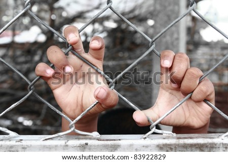 Hands (of a child) Mesh cage - Selective Color