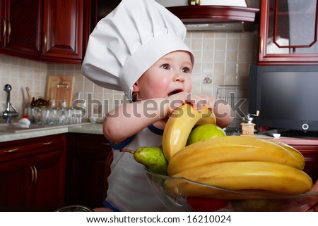 ((((((((((       )))))))))))))) Stock-photo-little-cook-fruits-and-baby-food-16210024