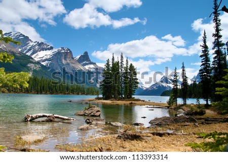 The magical Spirit Island on Maligne Lake, Rocky Mountains, Jasper National Park, Alberta, Canada