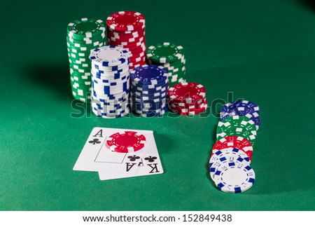 Texas Hold'em Poker Chips & Cards