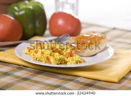 Scrambled Tofu with red bell peppers and English Muffin