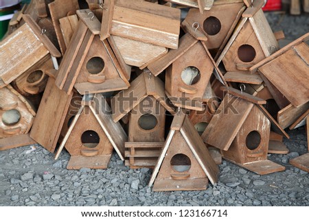lot of wooden bird house.