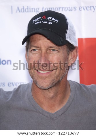 LOS ANGELES - APR 21:  JAMES DENTON Band From TV\'s 2nd Annual Block Party On Wisteria Lane  on April 21, 2012 in Hollywood, CA