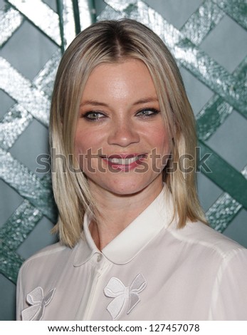 LOS ANGELES - APR 13:  AMY SMART arriving to \