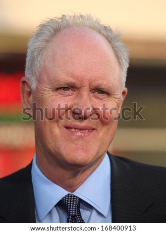 LOS ANGELES - JUL 28:  JOHN LITHGOW arrives to the \