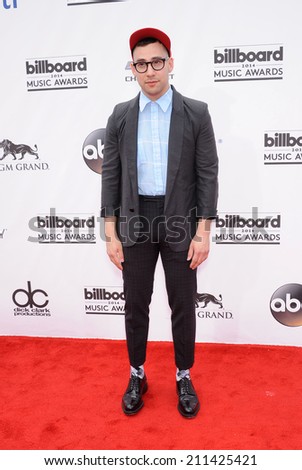 LAS VEGAS - MAY 18:  Jack Antonoff arrives to the Billboard Music Awards 2014  on May 18, 2014 in Las Vegas, NV.
