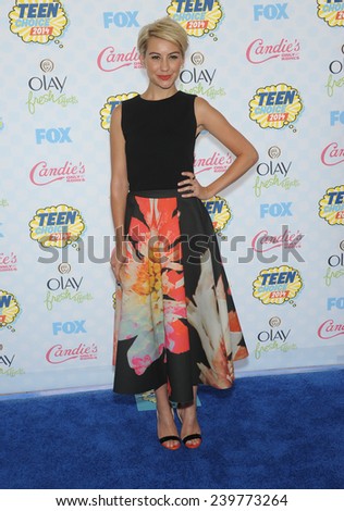 LOS ANGELES - AUG 10:  Chelsea Kane arrives to the Teen Choice Awards 2014  on August 10, 2014 in Los Angeles, CA.