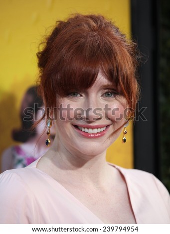 LOS ANGELES - AUG 09:  BRYCE DALLAS HOWARD arrives to the \
