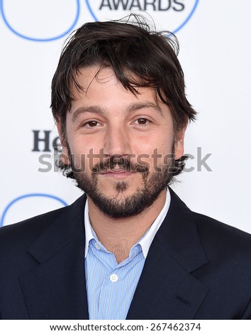 LOS ANGELES - FEB 21:  Diego Luna arrives to the 2015 Film Independent Spirit Awards  on February 21, 2015 in Santa Monica, CA